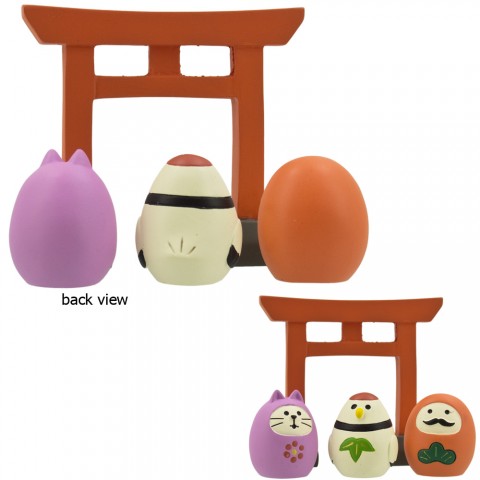Pajangan DECOLE Concombre - Torii with Daruma and Friends